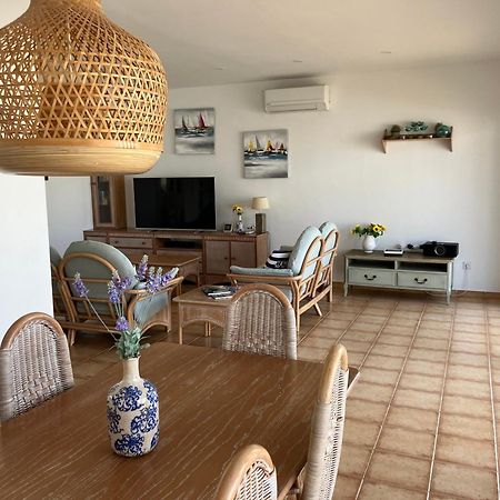 Beach House With The Heated Pool Next To Rocky Point Corralejo Esterno foto
