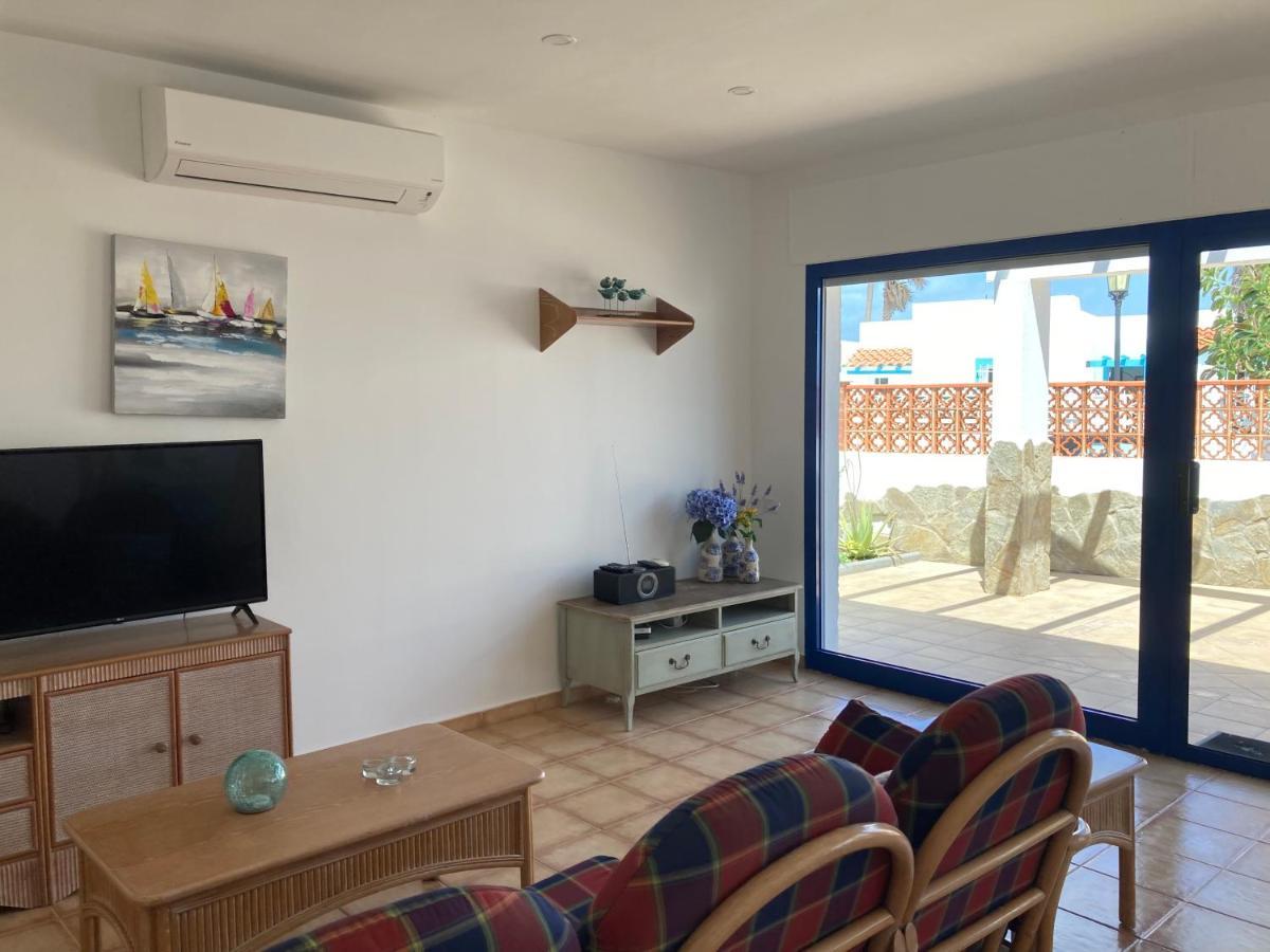 Beach House With The Heated Pool Next To Rocky Point Corralejo Esterno foto