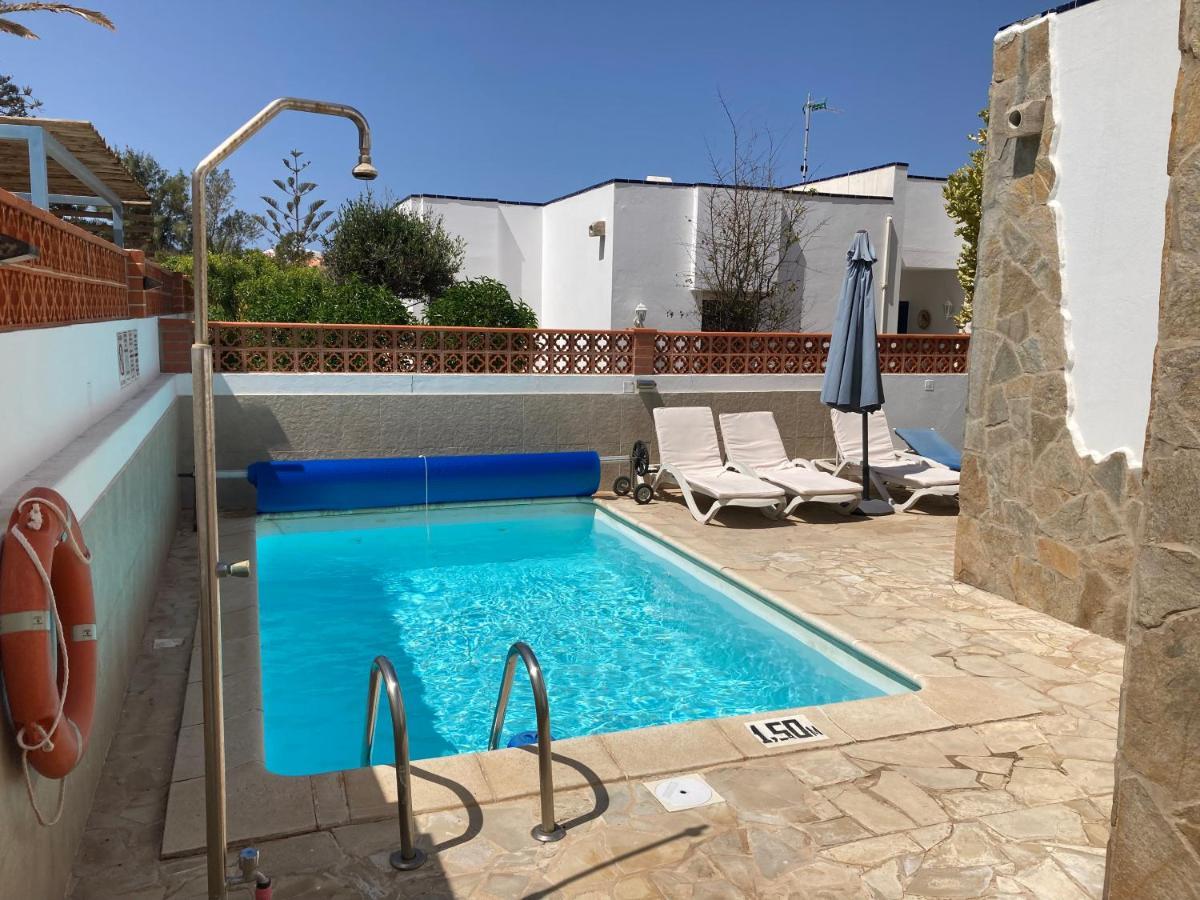 Beach House With The Heated Pool Next To Rocky Point Corralejo Esterno foto