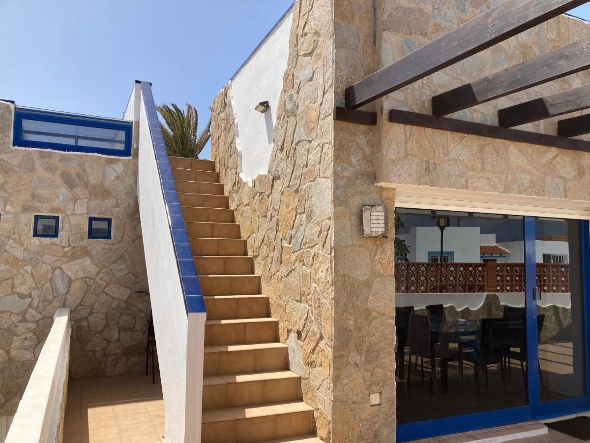 Beach House With The Heated Pool Next To Rocky Point Corralejo Esterno foto
