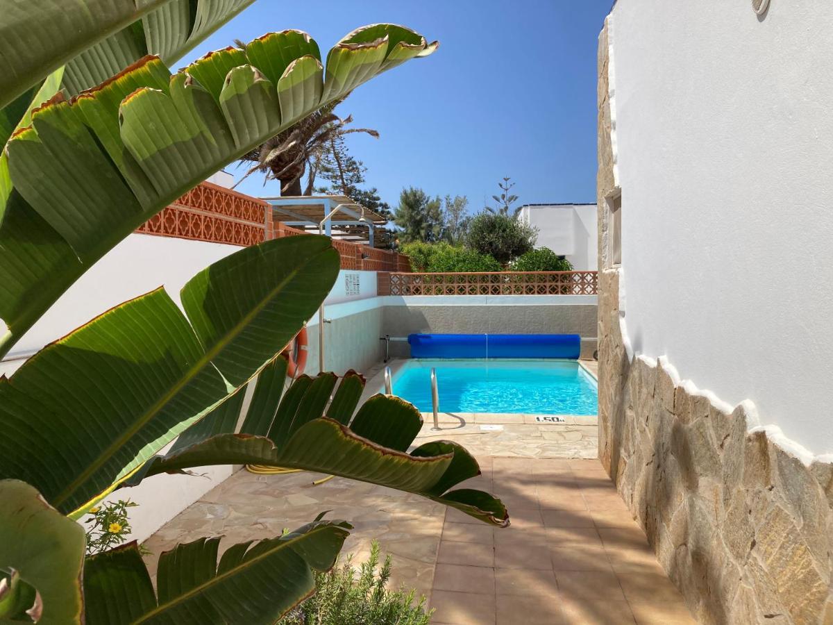 Beach House With The Heated Pool Next To Rocky Point Corralejo Esterno foto